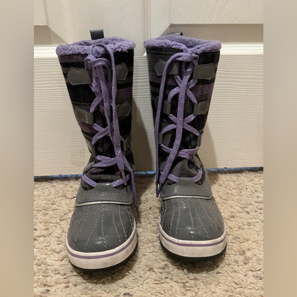 Skechers Snow boots/ Girl